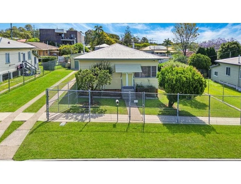 16 Muchow Street, Beenleigh, Brisbane - Southern Region, 2房, 1浴, House