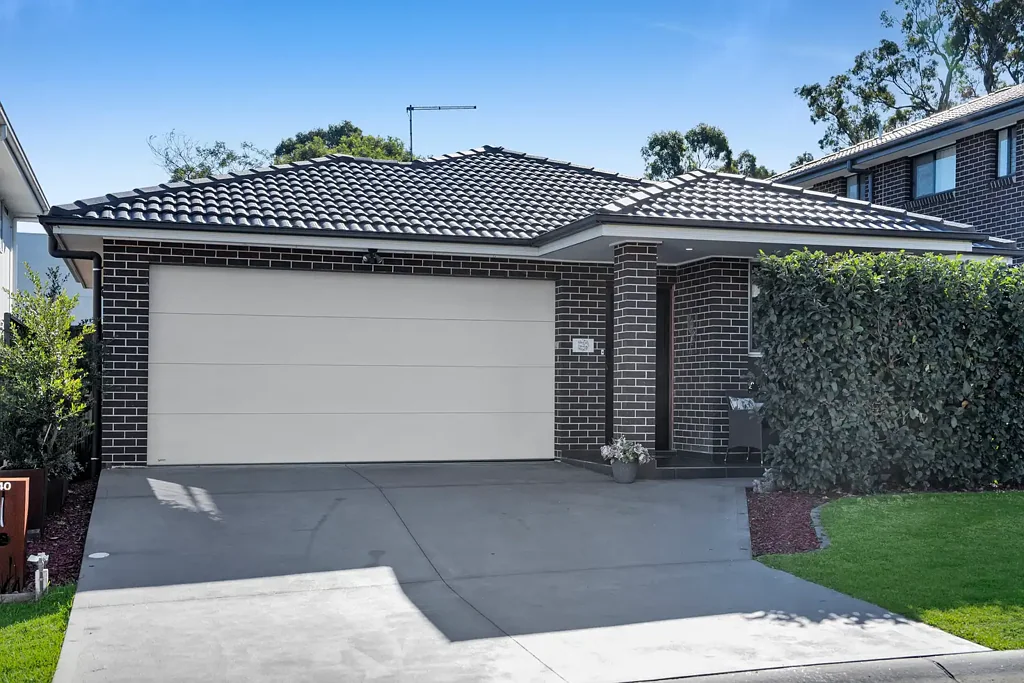 40 Bluebell Crescent, Spring Farm, NSW 2570