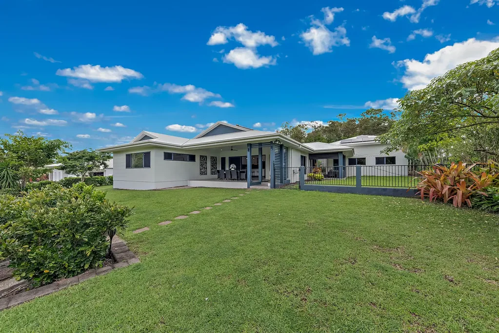3 Spyglass Road, Cannon Valley, QLD 4800