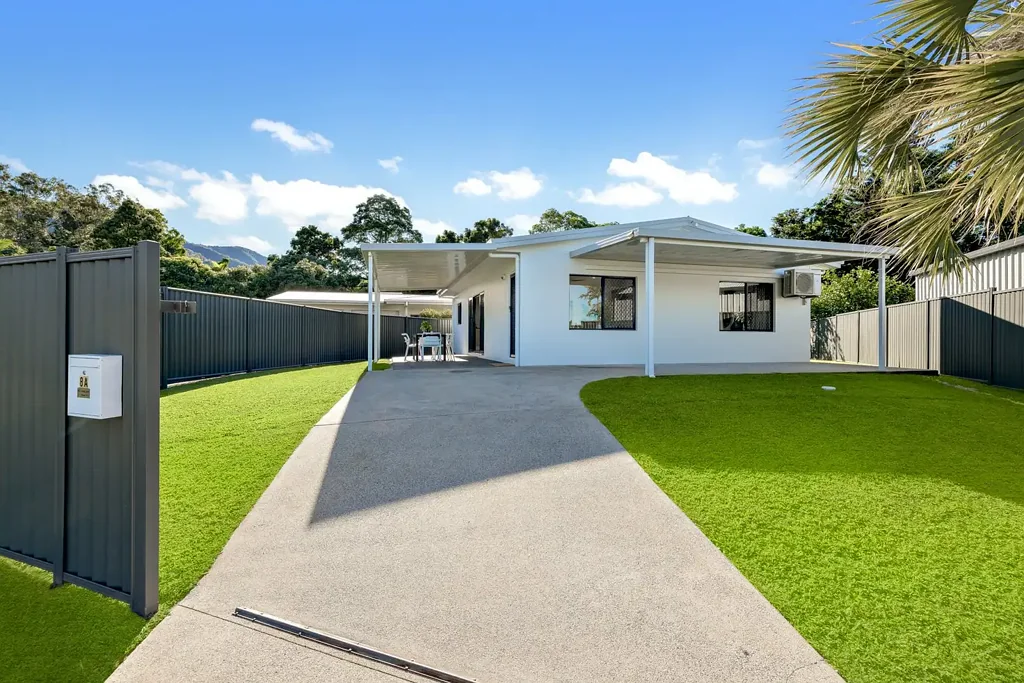 Bayview Heights 2Phòng ngủ Move-In Ready Private Freestanding Villa