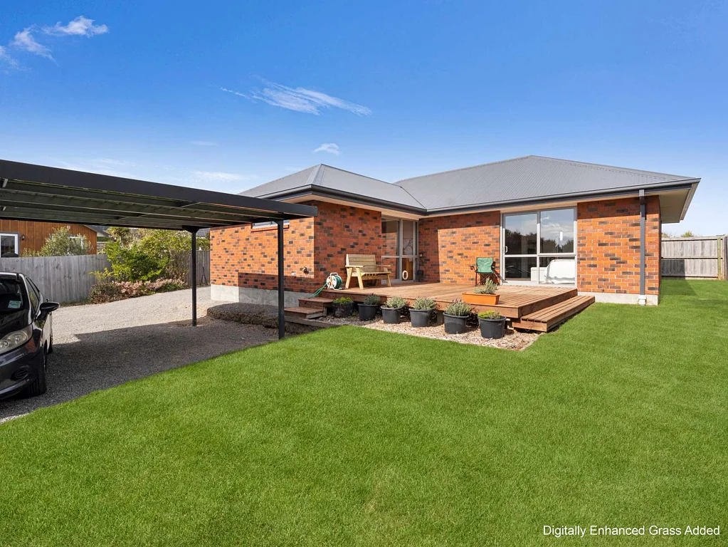 Diamond Harbour 3 Bedroom Outstanding Buying in Diamond Harbour