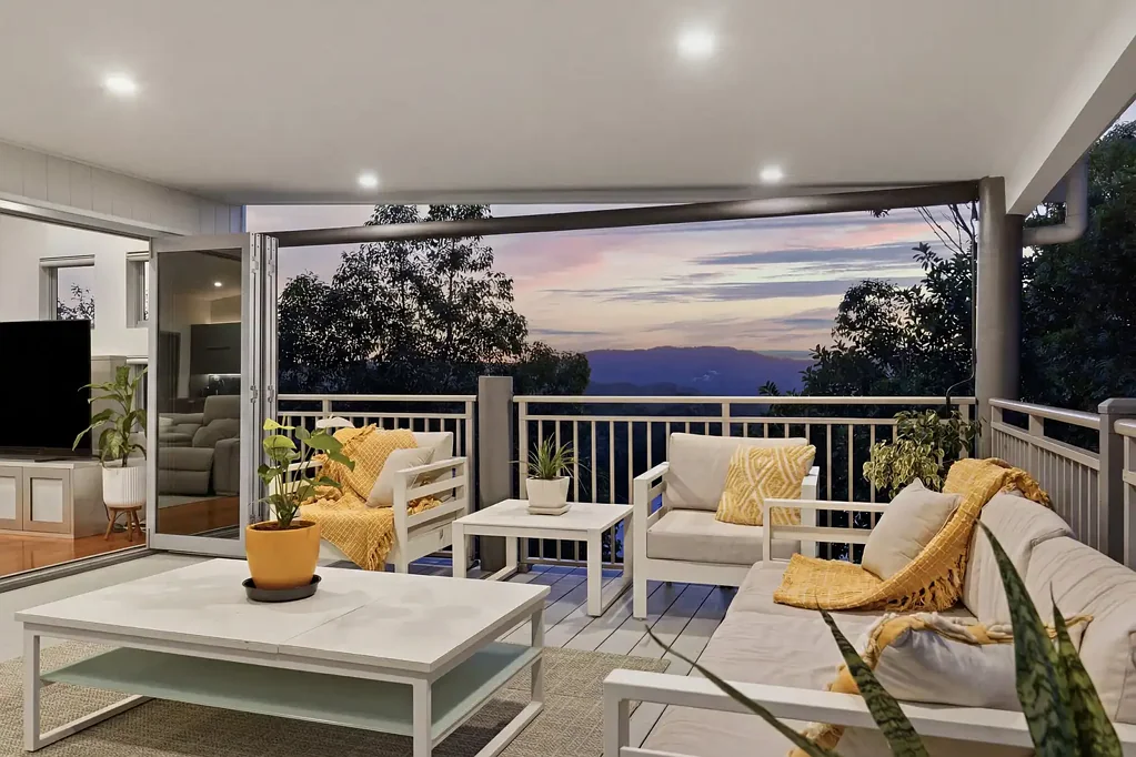 Bateau Bay 4غرفة نوم Elevated Family Living with Space, Style and a Stunning Outlook