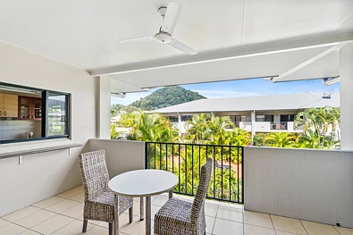 Trinity Beach 2房  Private, Spacious & Perfectly Positioned in Trinity Beach
