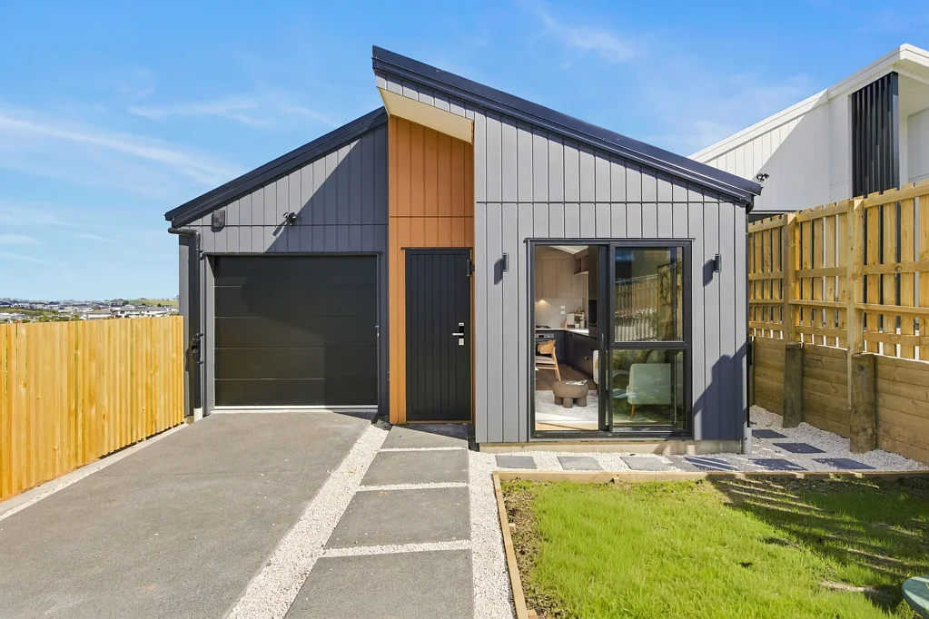 Orewa 3Kwarto Light, Space & Modern Comfort in Orewa
