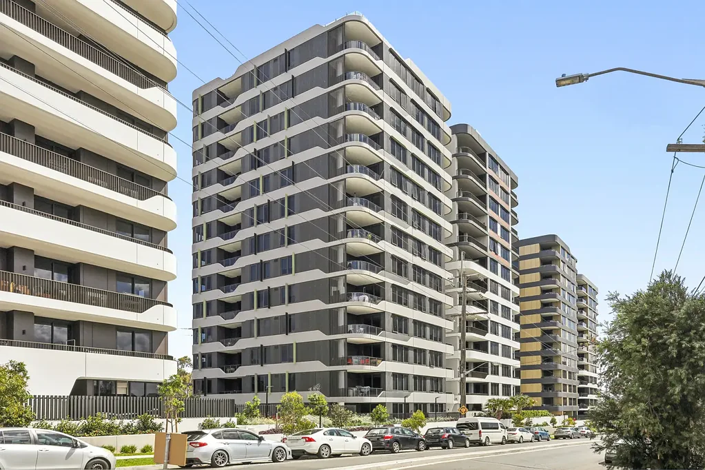Lidcombe 1 Bedroom Impeccable north east facing lifestyle oasis with city views