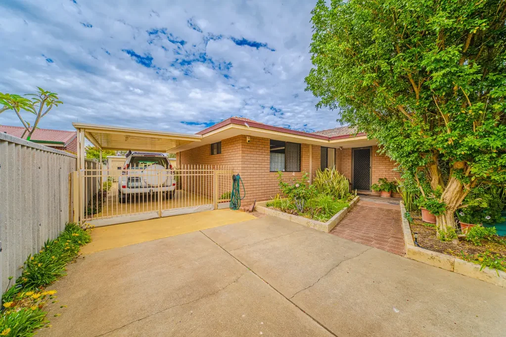 31 Wyeree Road, Mandurah, WA 6210