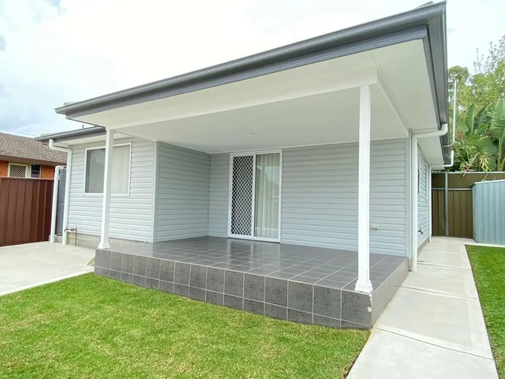 2 Bedroom Garden Flat