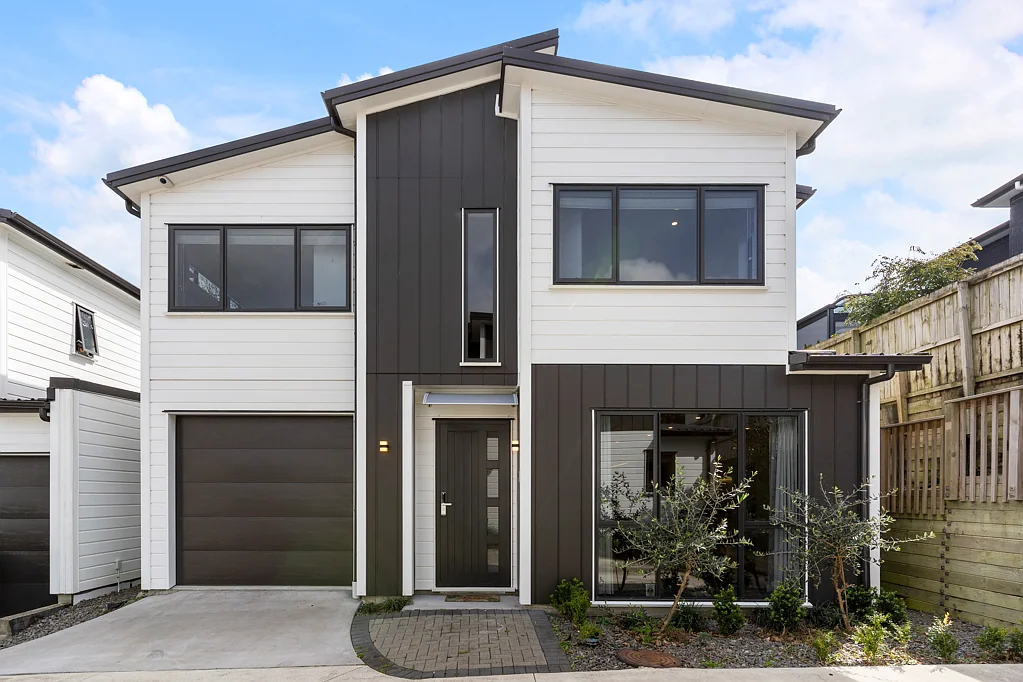 Mount Roskill 3ਬੈੱਡਰੂਮ 2021 Build - Modern & Move-In Ready