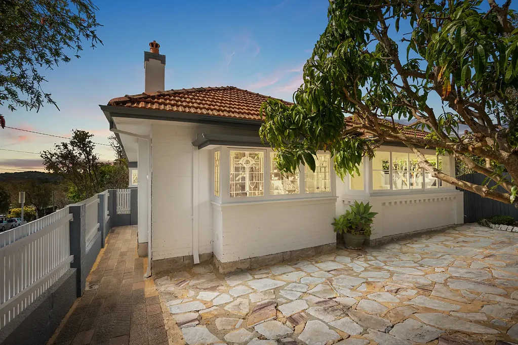250 Sydney Road, Fairlight, NSW 2094