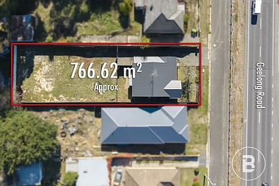 Mount Clear 3Zimmer UPDATED THREE BEDROOM HOME WITH PERMIT FOR TWO LOT SUBDIVISION