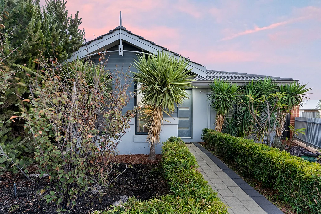 153 Aviator Boulevard, Clarkson, WA 6030
