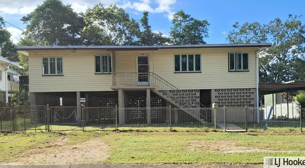 Tully 4房  VALUE FOR MONEY – 4 BEDROOM HIGH-SET HOME