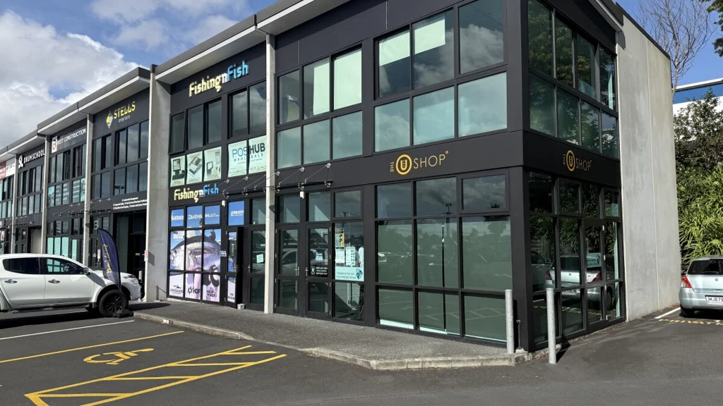 Wairau Valley Wairau - Prime Retail/Showroom Opportunity