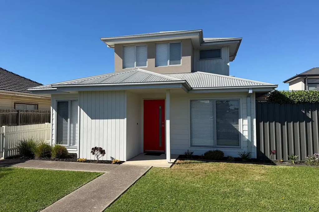 Modern Living with Style, Space & Comfort