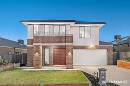 19 Hammersmith Way, Cranbourne East