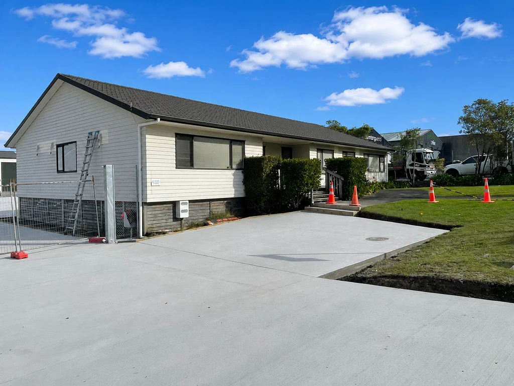 Stanmore Bay  SILVERDALE SUBLEASE OFFICE