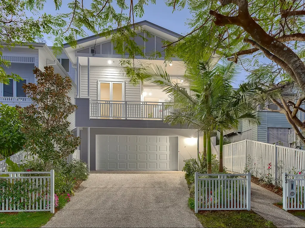 Gordon Park 5ਬੈੱਡਰੂਮ Welcome Home to Maeview - Timeless Hamptons Elegance