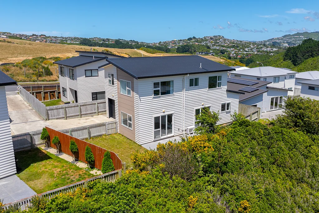 12 Trelawny Terrace, Grenada Village, Wellington