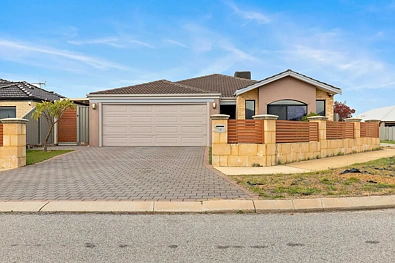 Piara Waters 4 Bedroom A house that makes your heart flutter