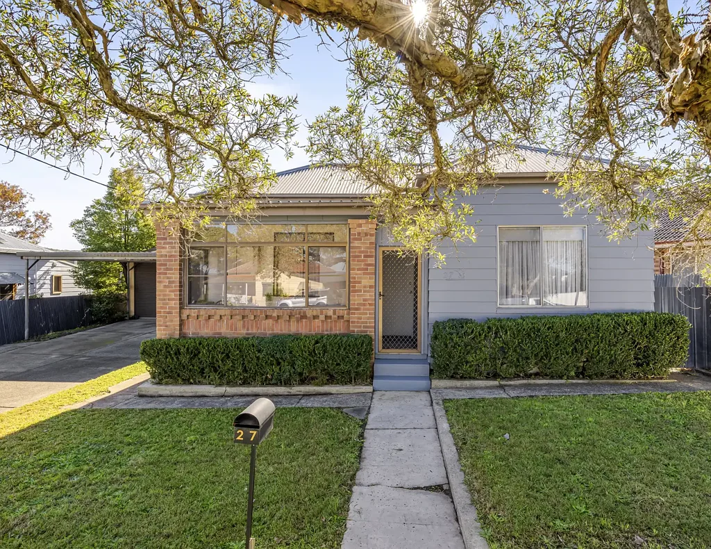 West Wallsend 3ห้องนอน Expansive Block. Solid Home.  Outstanding Investment Potential.