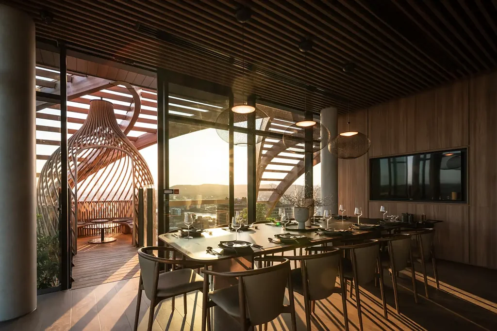 Upper House by Aria