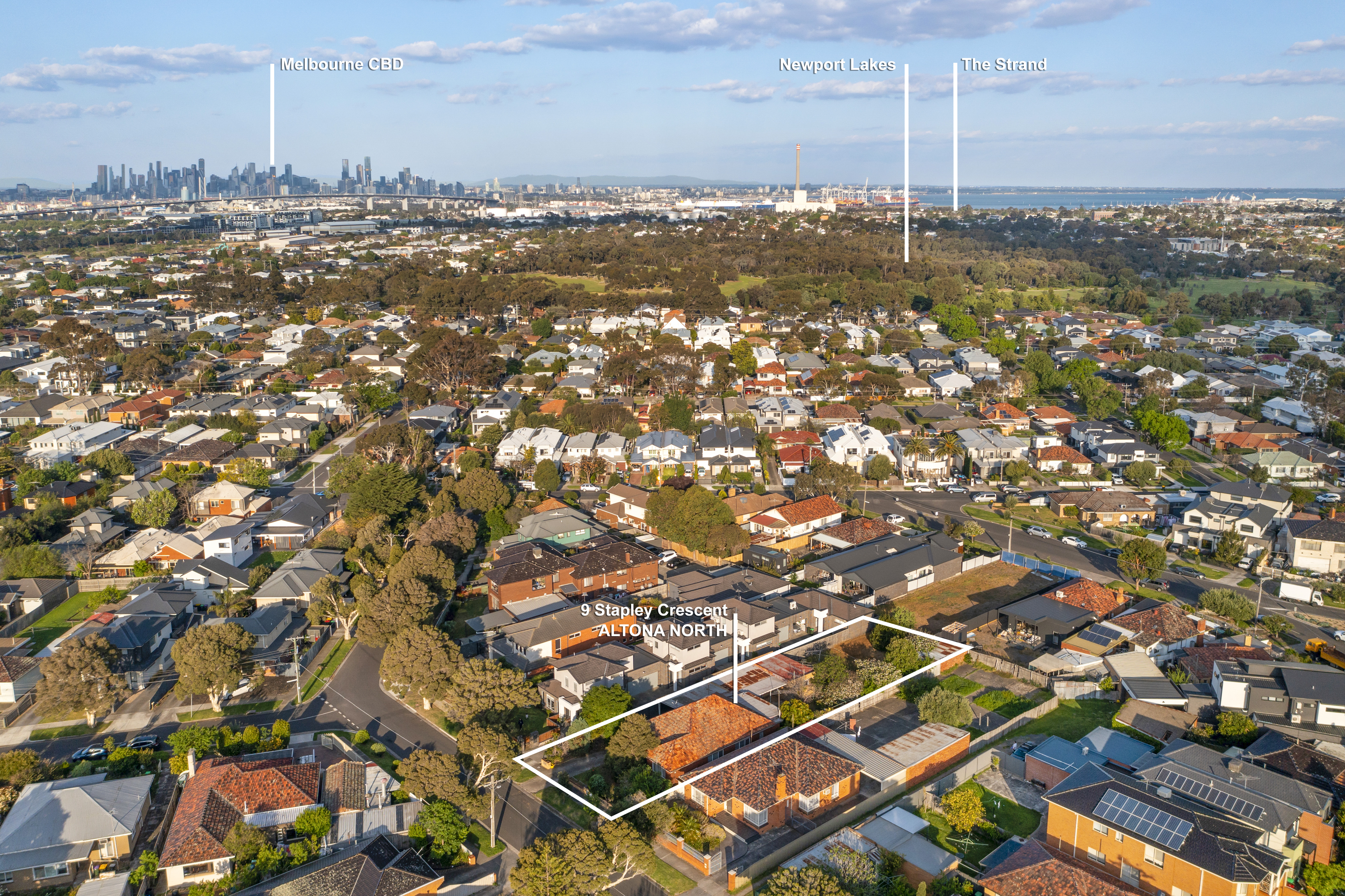 9 STAPLEY CR, ALTONA NORTH VIC 3025, 0 habitaciones, 0 baños, House