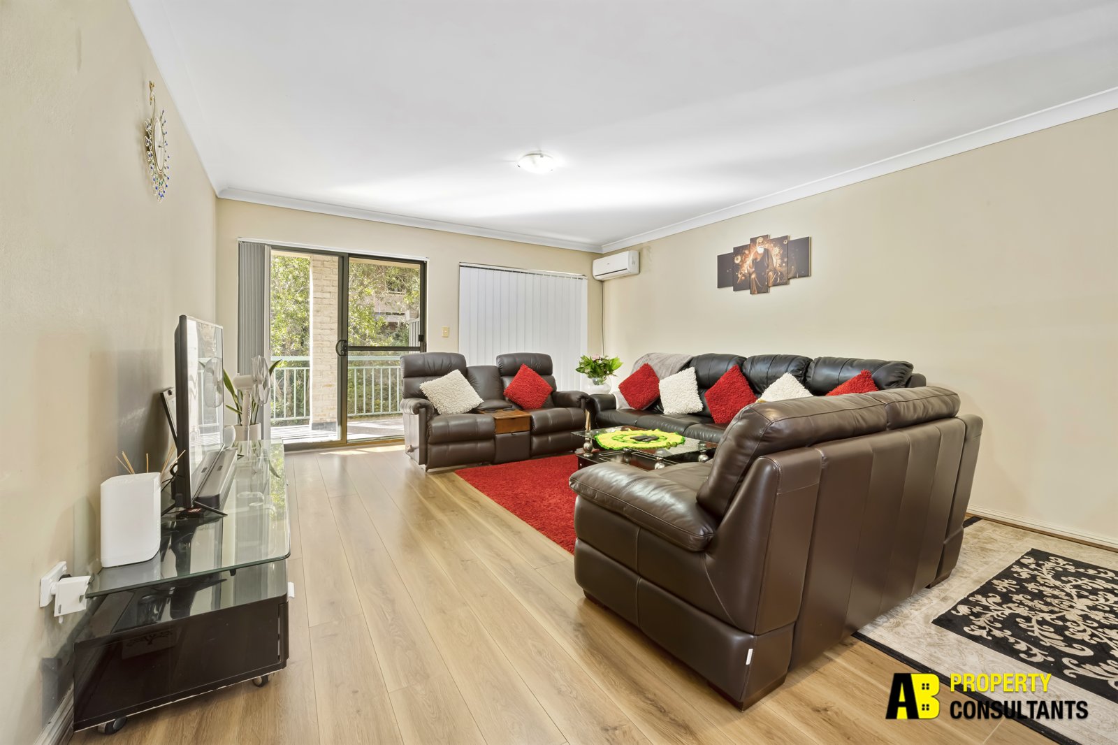 UNIT 6 5-7 WIGRAM ST, HARRIS PARK NSW 2150, 0 Schlafzimmer, 0 Badezimmer, Unit