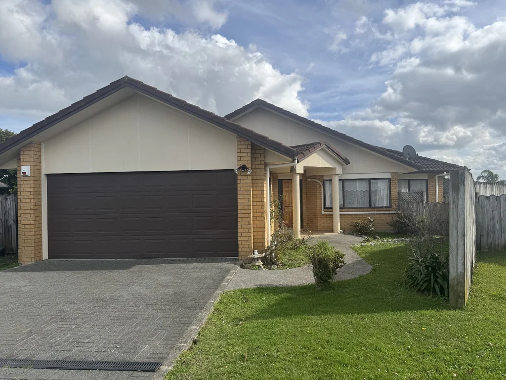 Papakura 3 bedrooms 2 bathrooms