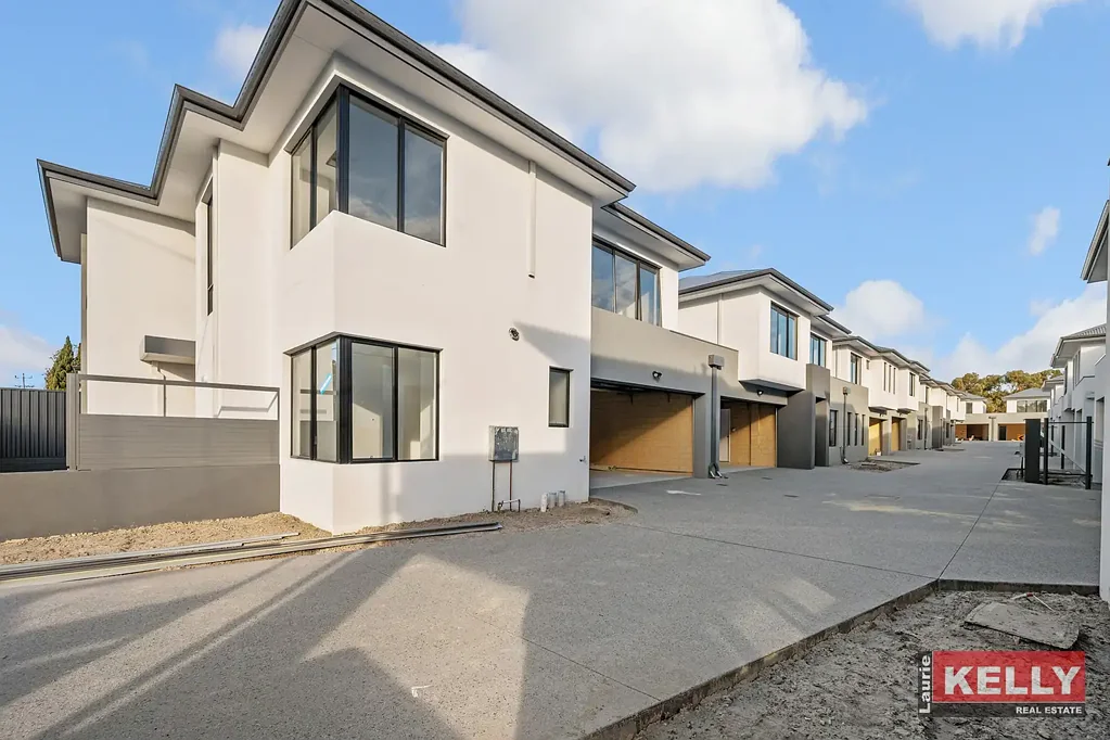 2/6 Alexander Road, Rivervale, WA 6103