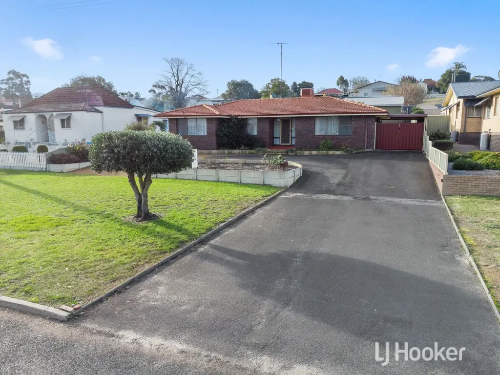 20A Bunbury Street, Collie, WA 6225