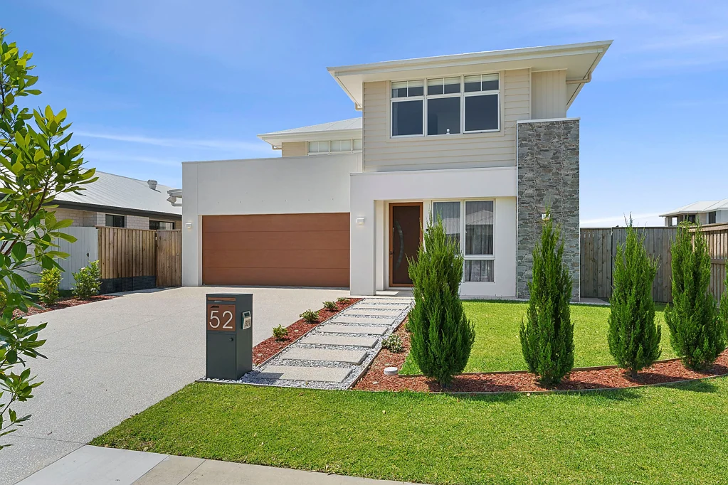 52 Lord Howe Circuit, Banya, QLD 4551