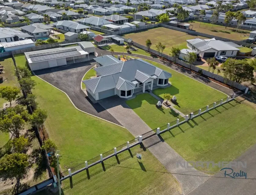 3 Mowbray Court, Mount Low, QLD 4818, 6房, 4浴, House