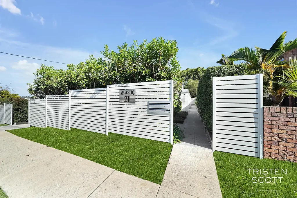 Gordon Park 3ਬੈੱਡਰੂਮ Boutique, Bright, and Beautifully Positioned