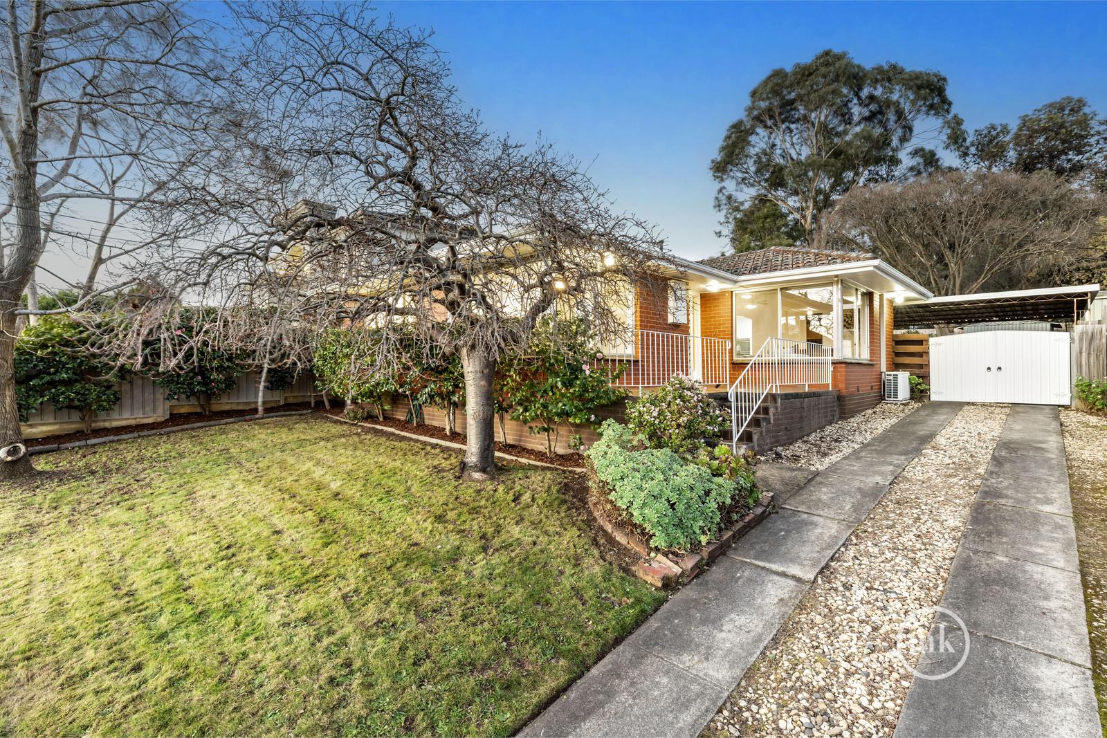 22 SAINSBURY AV, GREENSBOROUGH VIC 3088, 0 રૂમ, 0 બાથરૂમ, House