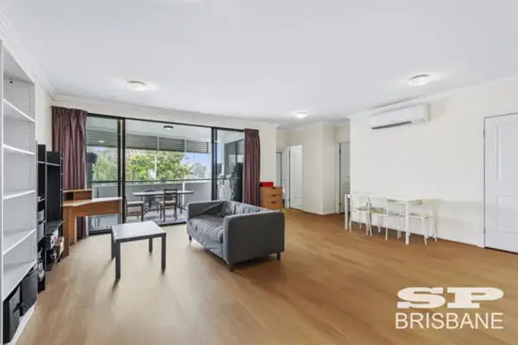 Upper Mount Gravatt 2Moenga Top location unit,  Ideal for First Home Buyers or Landlords