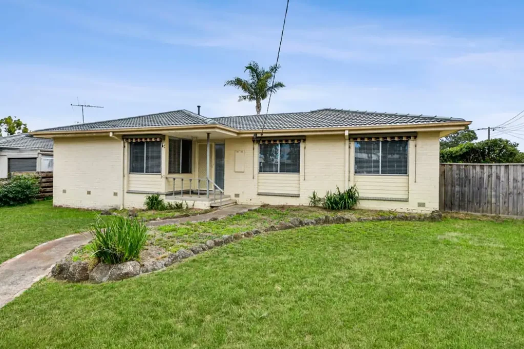Well-Maintained Home in Quiet Mornington Pocket