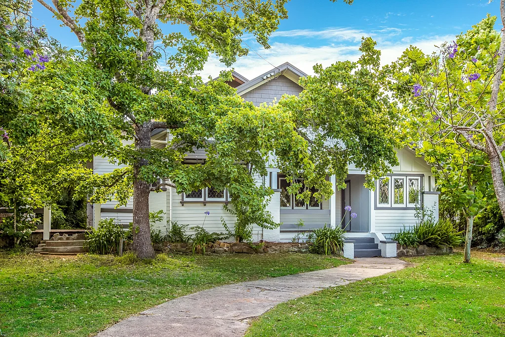 18 Dowling Street, Dungog, NSW 2420