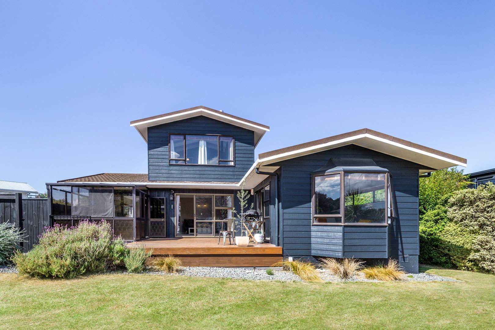 1/9 Weka Road, Waipahihi, Taupo, 3 Kuwarto, 0 Banyo