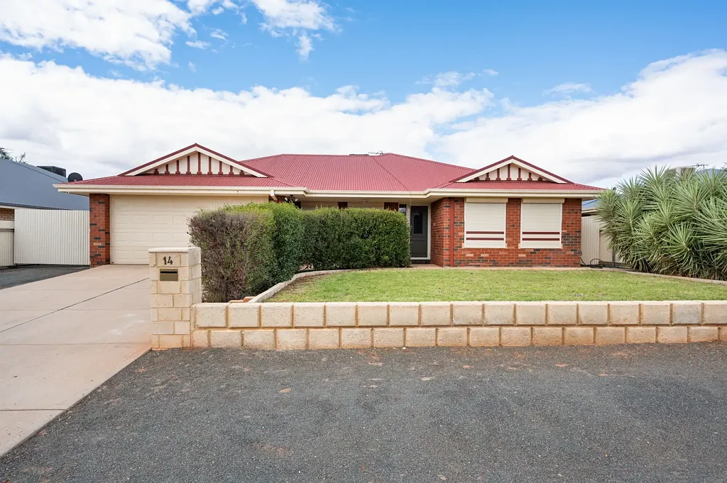 14 Smythe Drive, Broadwood, WA 6430