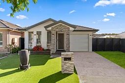 96 Hemsworth Avenue, Middleton Grange