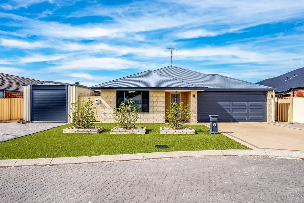 Pinjarra 4 Slaapkamer HAS EVERYTHING YOU NEED