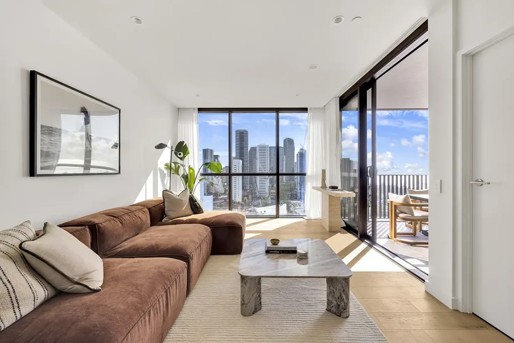 Mermaid Beach 3 Slaapkamer Brand-new Mermaid Beach Apartment with City and Coastline Views