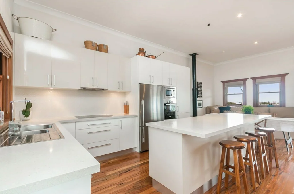 12A Kitchener Road, Melville, WA 6156