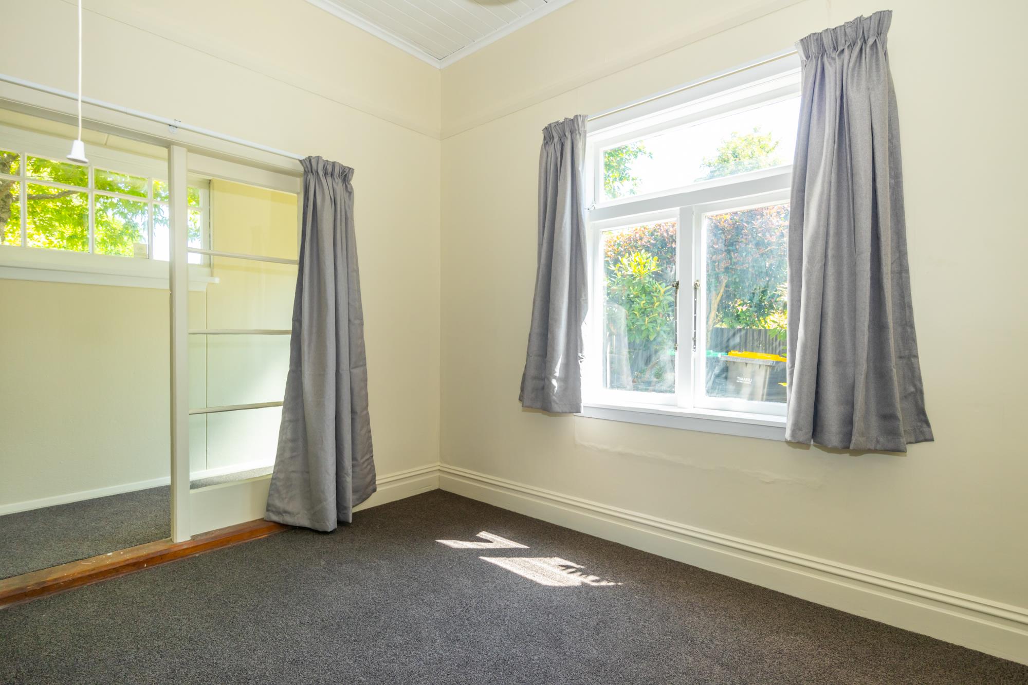 83 Avenue Road, West End, Timaru, 2 Bedrooms, 1 Bathrooms