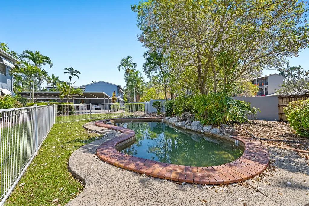 13/4 Chester Court, Manunda, QLD 4870
