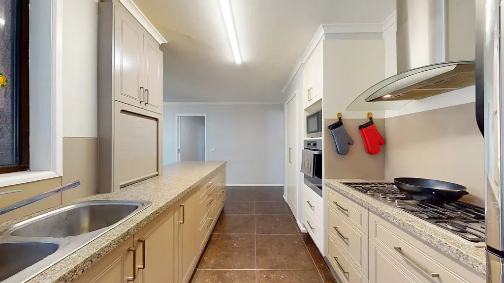15 Lawson St, West Wodonga, VIC 3690