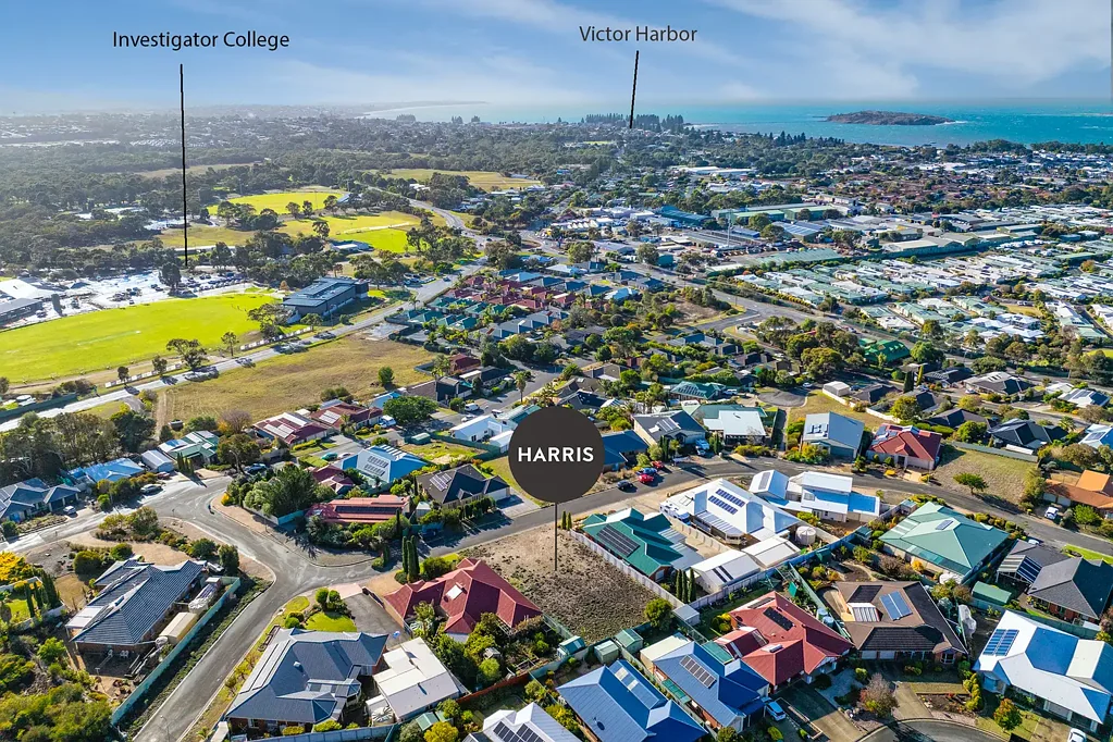 10 Rymill Avenue, Encounter Bay, SA 5211