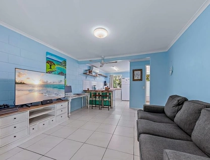 16/6 Saint Martins Lane, Cannonvale, Mackay, 2 कमरे, 1 बाथरूम, Apartment