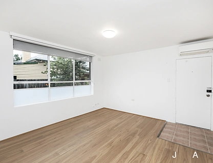 3/107 Somerville Road, Yarraville, Western Melbourne, 2 ห้องนอน, 1 ห้องน้ำ, Apartment