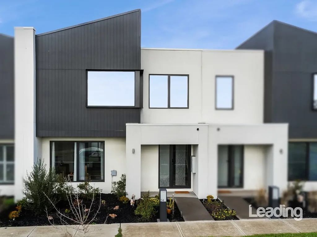 24 Bohemian Road, Sunbury, VIC 3429